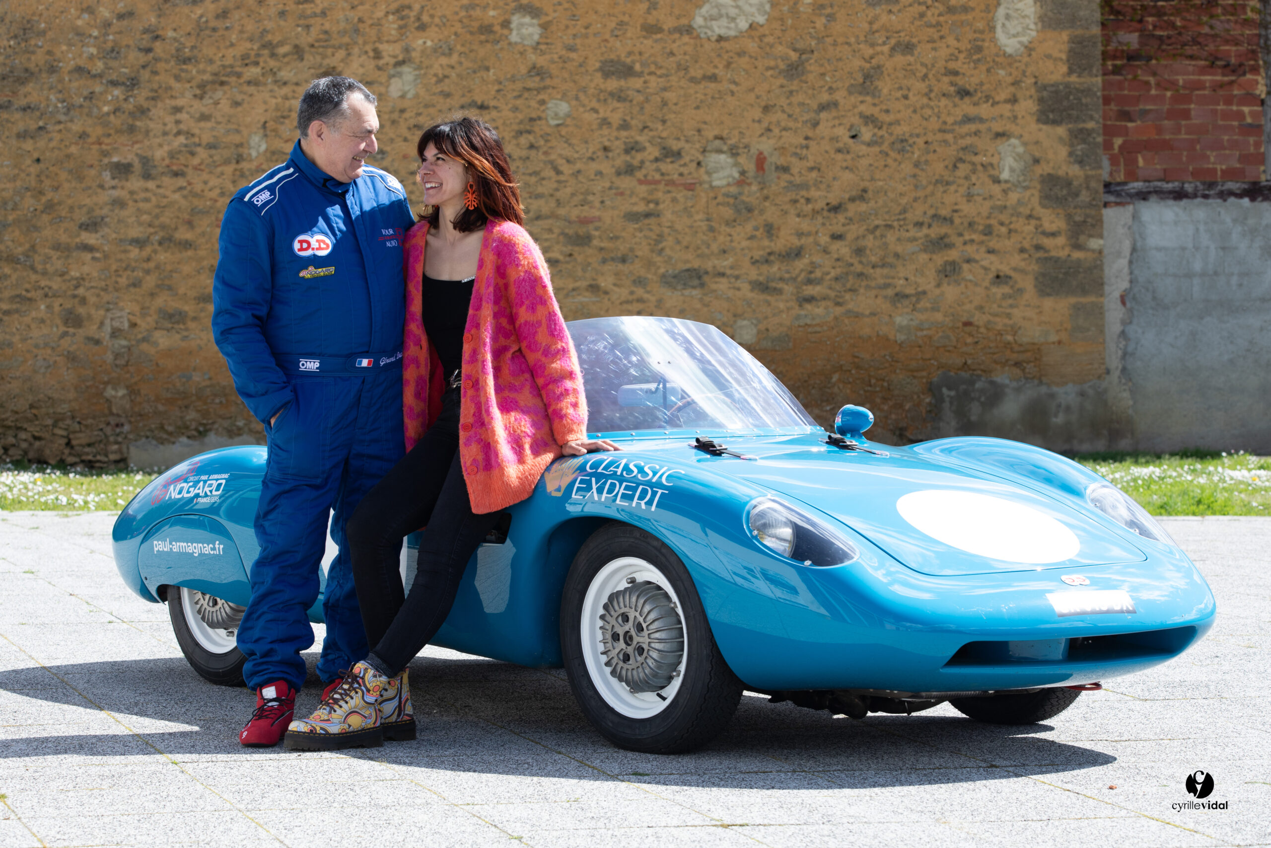 Le magazine AUTO hebdo n°2504 sortie ce 19 mars dernier honore déjà notre D.B HBR5 Le Mans qui sera conduite par la fille de son papa de pilote Paul Armagnac.